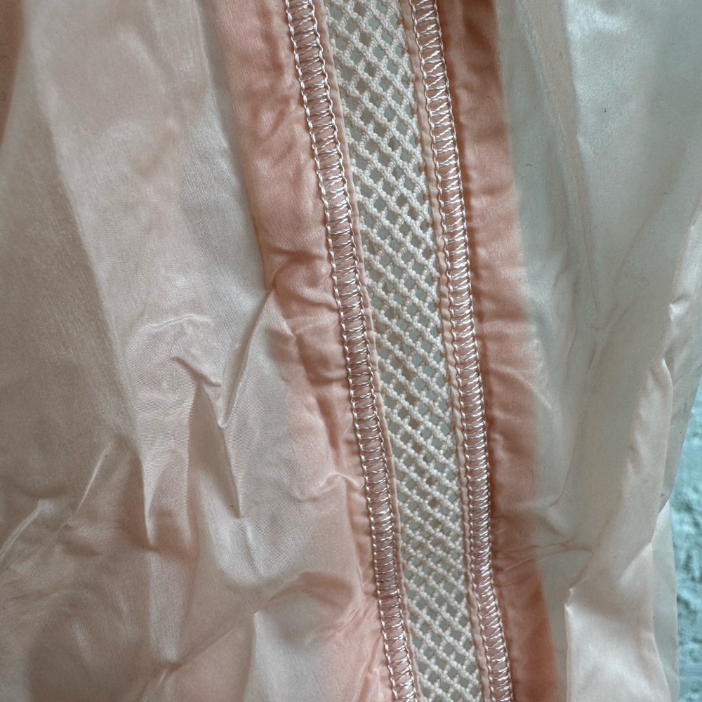 Lululemon Athletica Lightweight Hooded Jacket, Size 8 - Picture 3 of 7